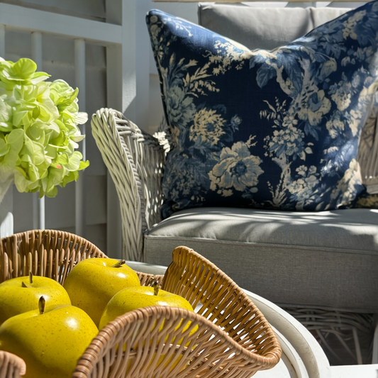 MAISON FLEUR CHLOE SOUTHAMPTON FLORAL CUSHION