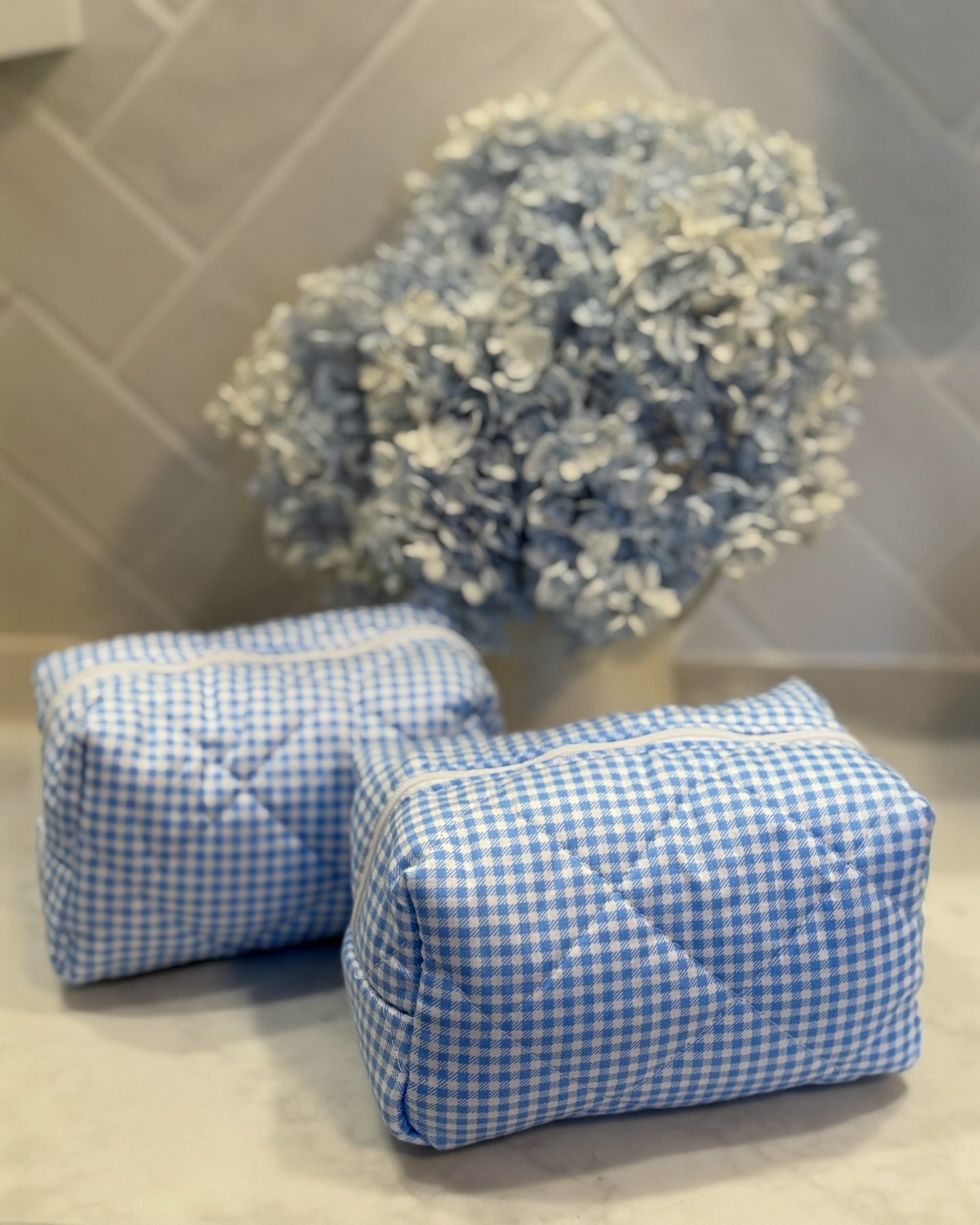 QUILTED ZIP-UP POUCH