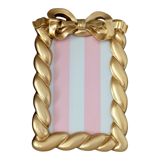 GOLD RIBBON TWIST 4" x 6" FRAME