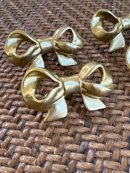 BRASS COLOURED BOW CABINET HANDLE (each)